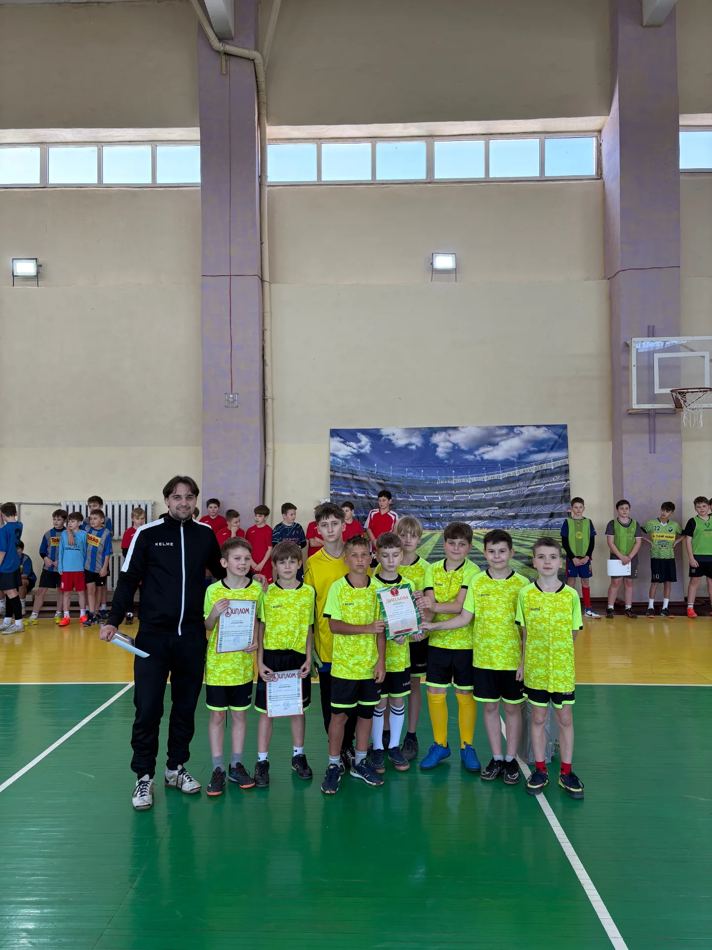 642653495_18321858343265566_1800342042604759956_n